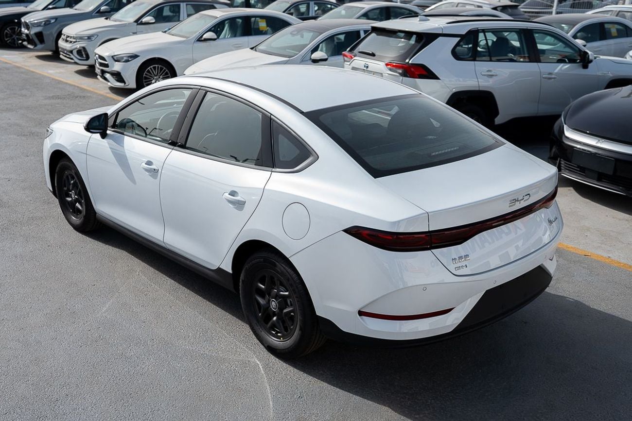 BYD QIN PLUS Honor DM-i 55km Leading 2025