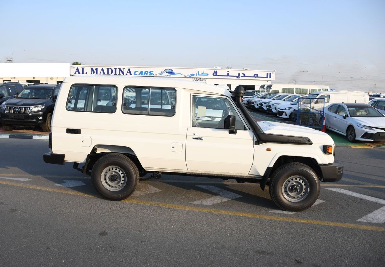 Toyota Land Cruiser 70 Hardtop 4.5L V8 Diesel