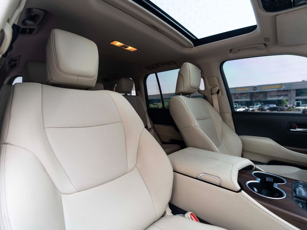 Toyota Land Cruiser GXR 3.5L