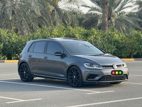 Volkswagen Golf R