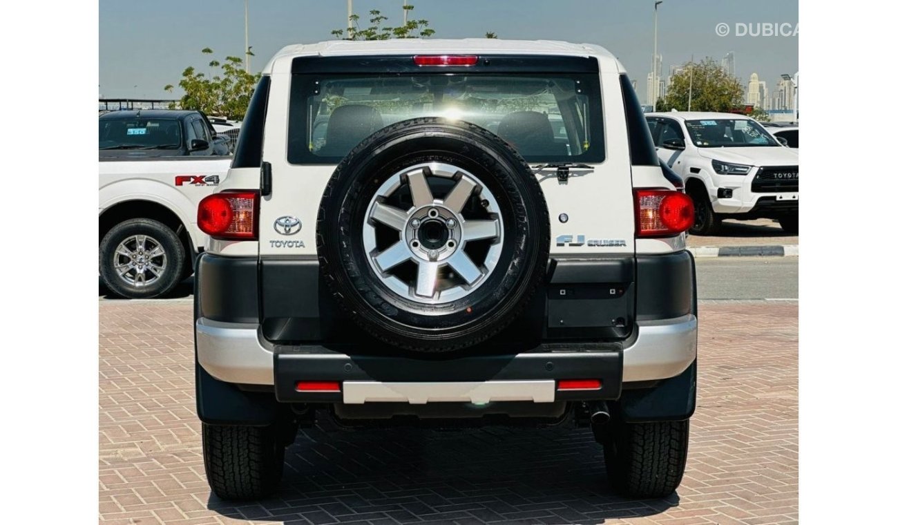 تويوتا إف جي كروزر TOYOTA FJ CRUISER 2023 XTREAM