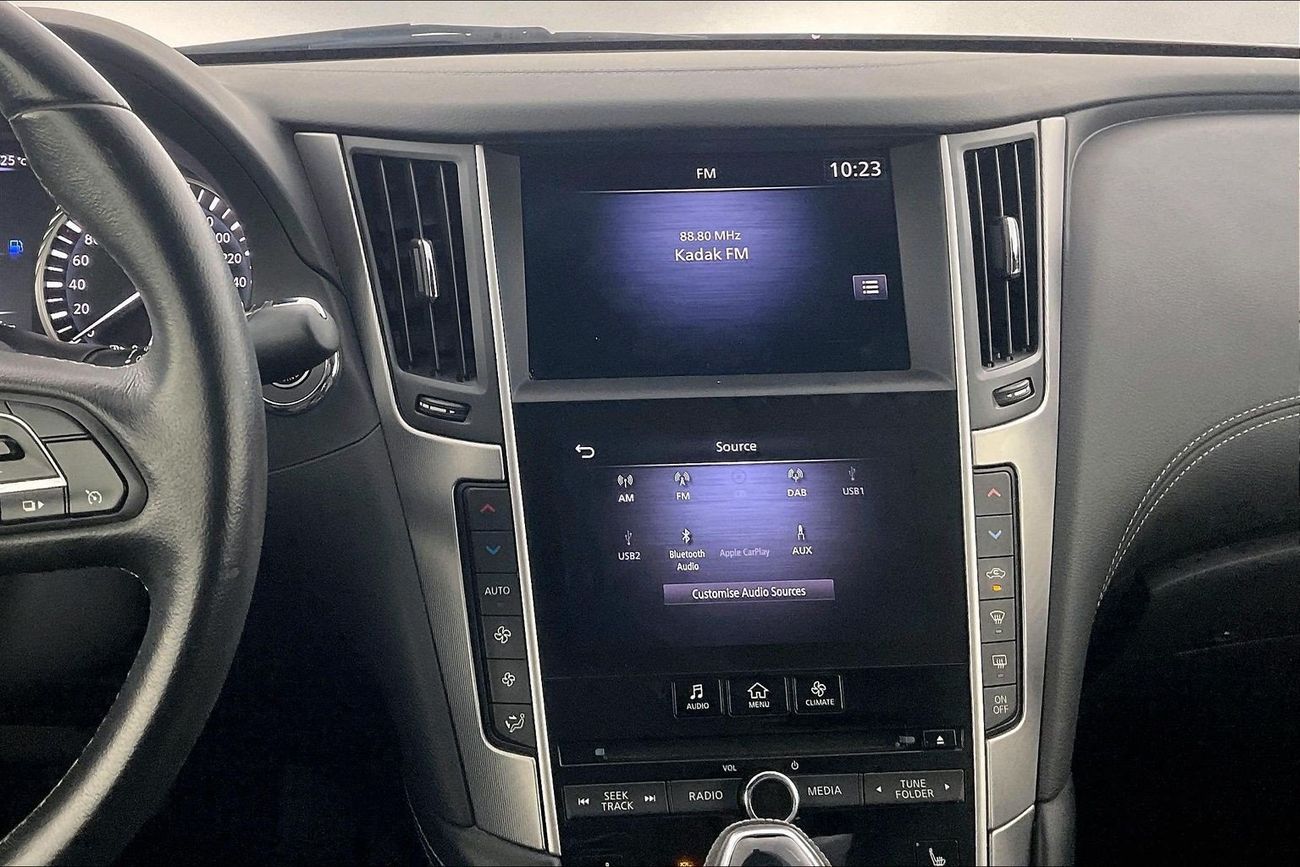 إنفينيتي Q60 Luxe | National Day Celebration | شامل الضمان | 0 ﺪﻔﻋﺓ ﺃﻮﻟﻯ