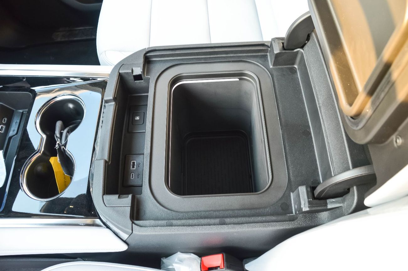 شيفروليه تاهو CHEVROLET TAHOE 5.3L V8 SUV 2025