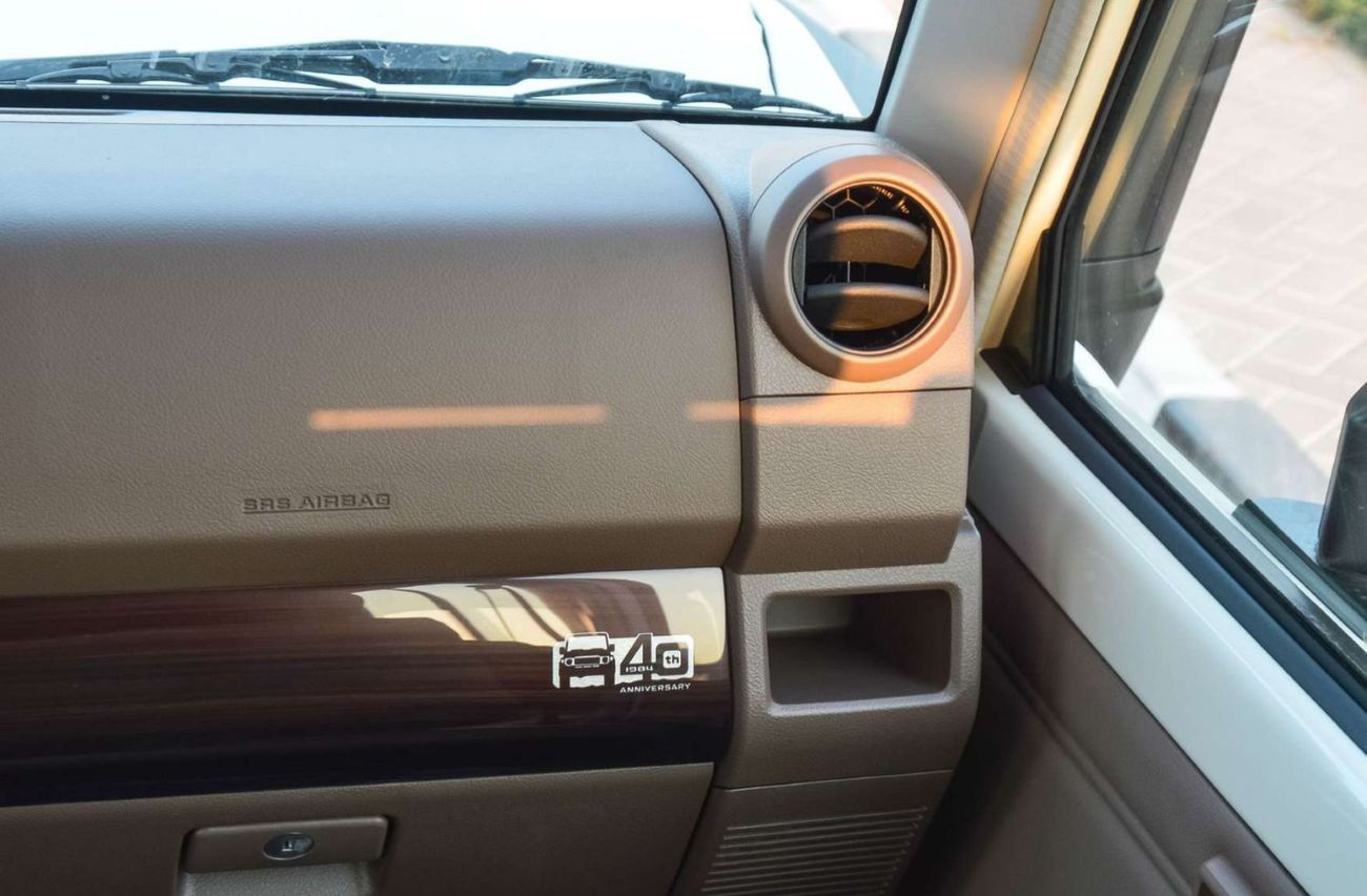 Toyota Land Cruiser 70 LC78 Hardtop 3 Doors Long , M/T , 4.0L Petrol V6 Two Tank 2025 Model
