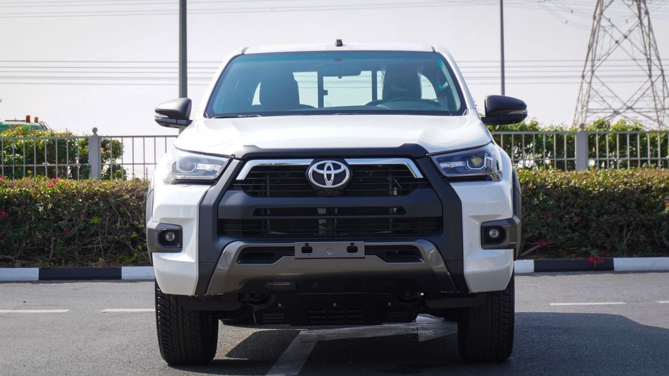 Toyota Hilux ECT0053 - Toyota Hilux DC Adventure - 4.0L Petrol Auto White
