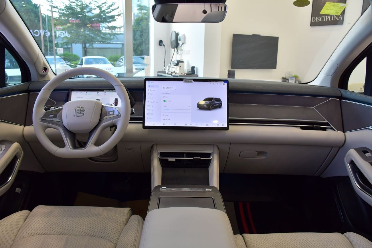 بي واي دي تانغ ل 600KM Four-wheel Drive LiDAR Flagship Model