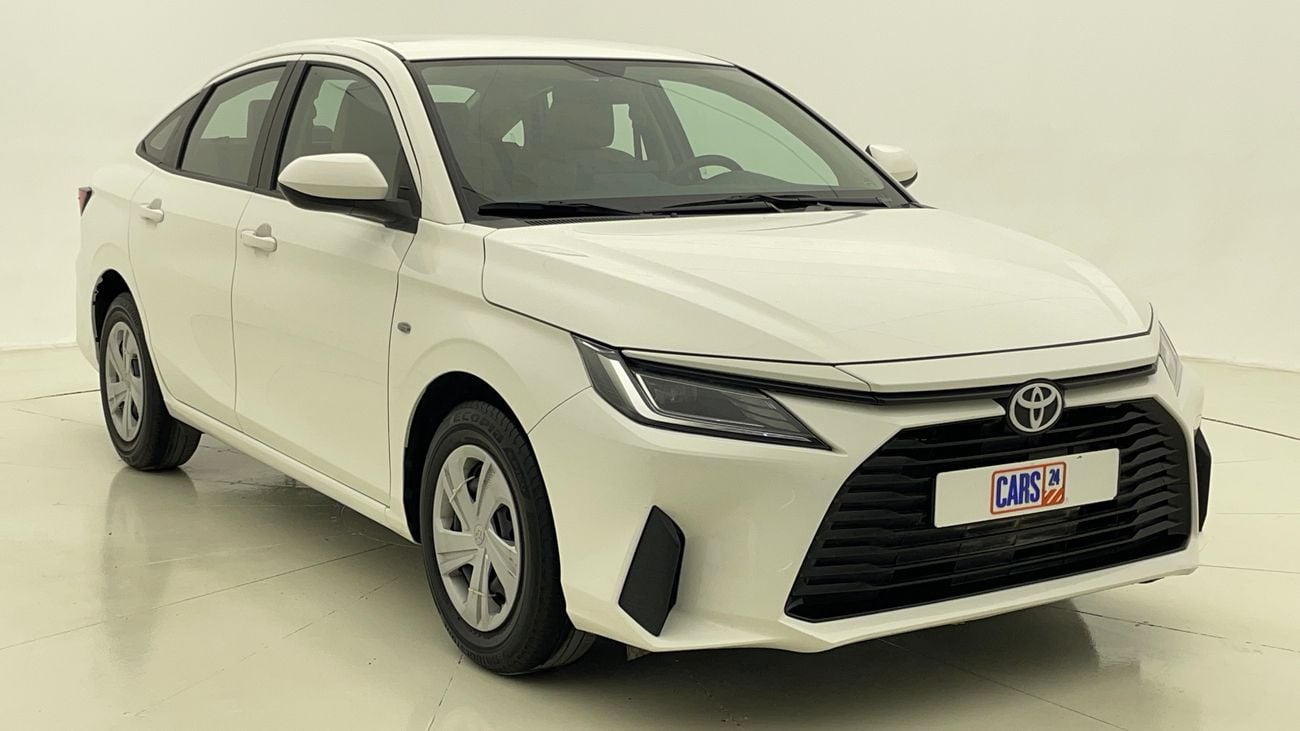 تويوتا يارس E 1.5 | بدون دفعة مقدمة | اختبار القيادة في المنزل