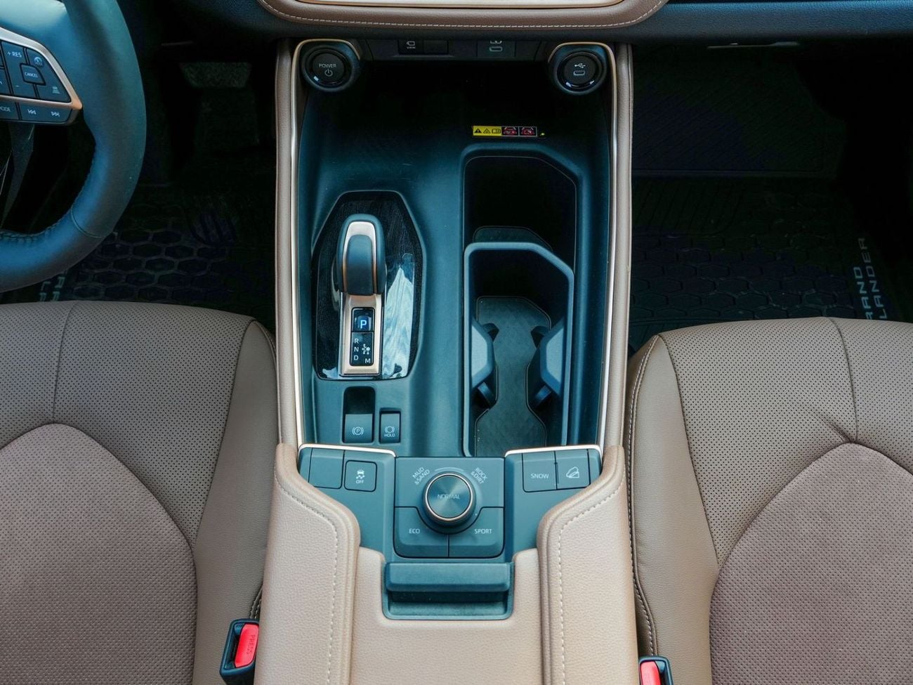 تويوتا جراند هايلاندر 2026 TOYOTA GRAND HIGHLANDER PLATINUM HYBRID-MAX 7-SEATS BRAND NEW 0KM