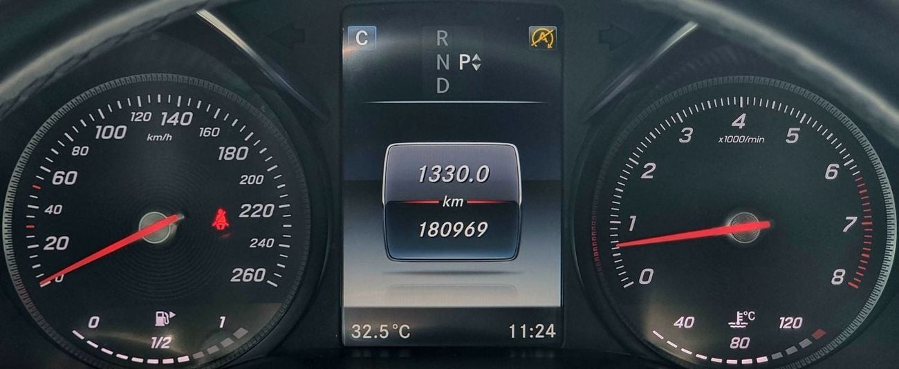 مرسيدس بنز C 200 AMG باك