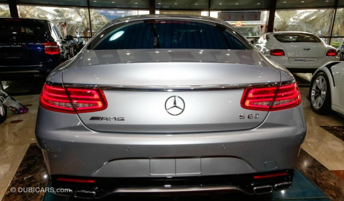 مرسيدس بنز S 63 AMG كوبيه V8 Biturbo