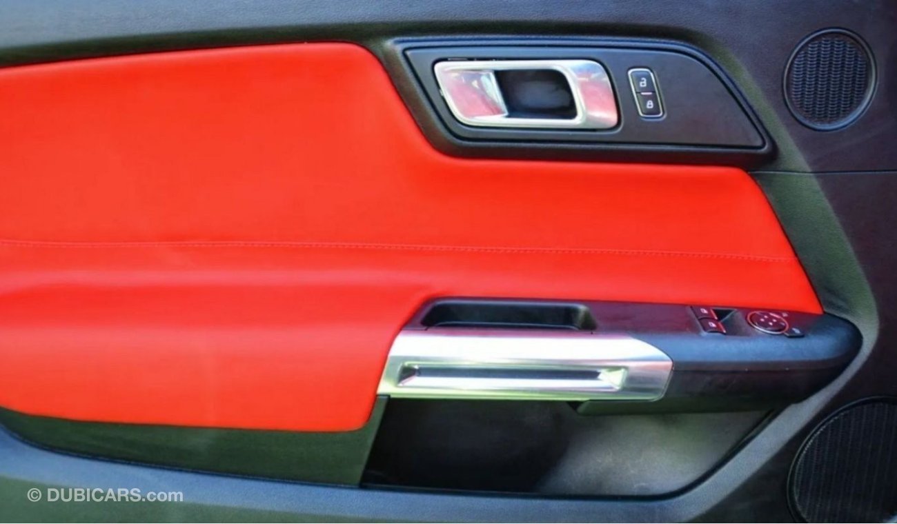 Ford Mustang EcoBoost Mustang Eco-Boost V4 2.3L 2019/ Shelby Kit/ Leather Interior/Excellent Condition