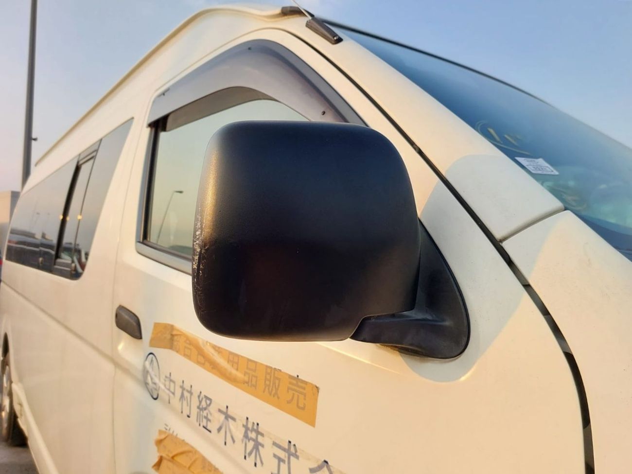 تويوتا هاياس TOYOTA HIACE VAN RHD 2013 MODEL 3.0 L DIESEL AUTOMATIC(PM11947)