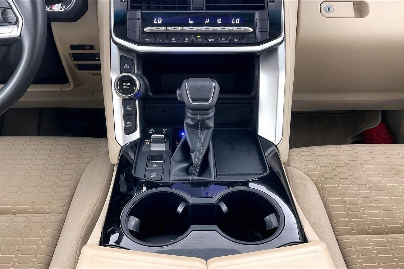 تويوتا لاند كروزر EXR | شامل الضمان | 0 ﺪﻔﻋﺓ ﺃﻮﻟﻯ