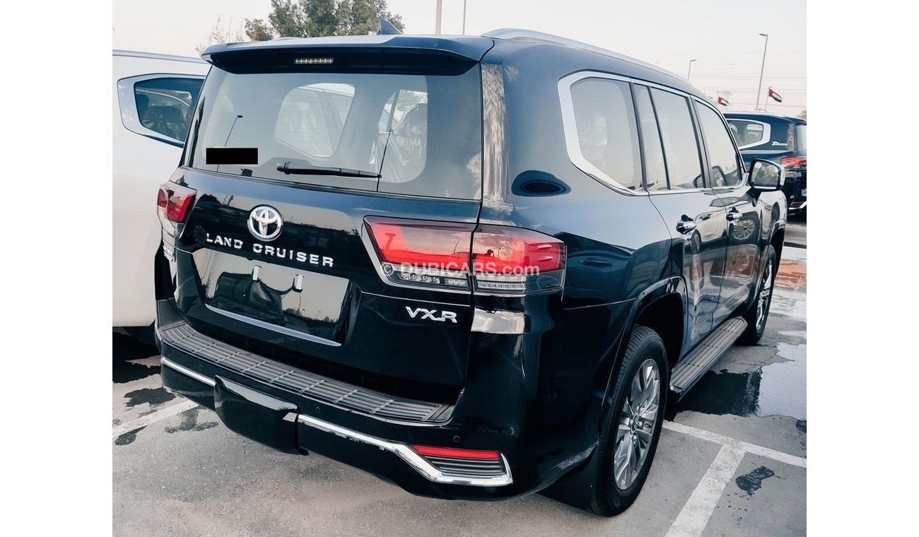 Toyota Land Cruiser VXR 3.5L Petrol Auto Black w Red - HQ0013