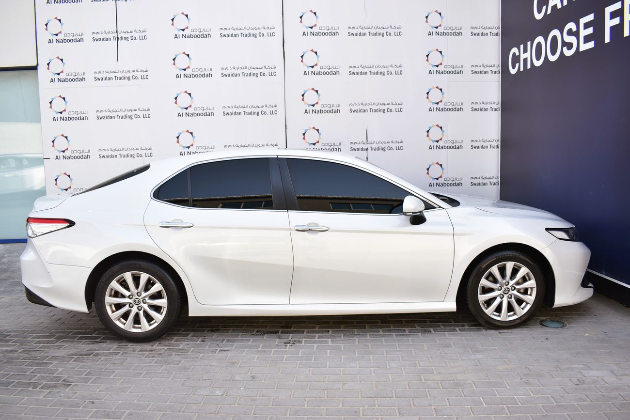 Toyota Camry AED 1359 PM | 2.5L SE GCC DEALER WARRANTY