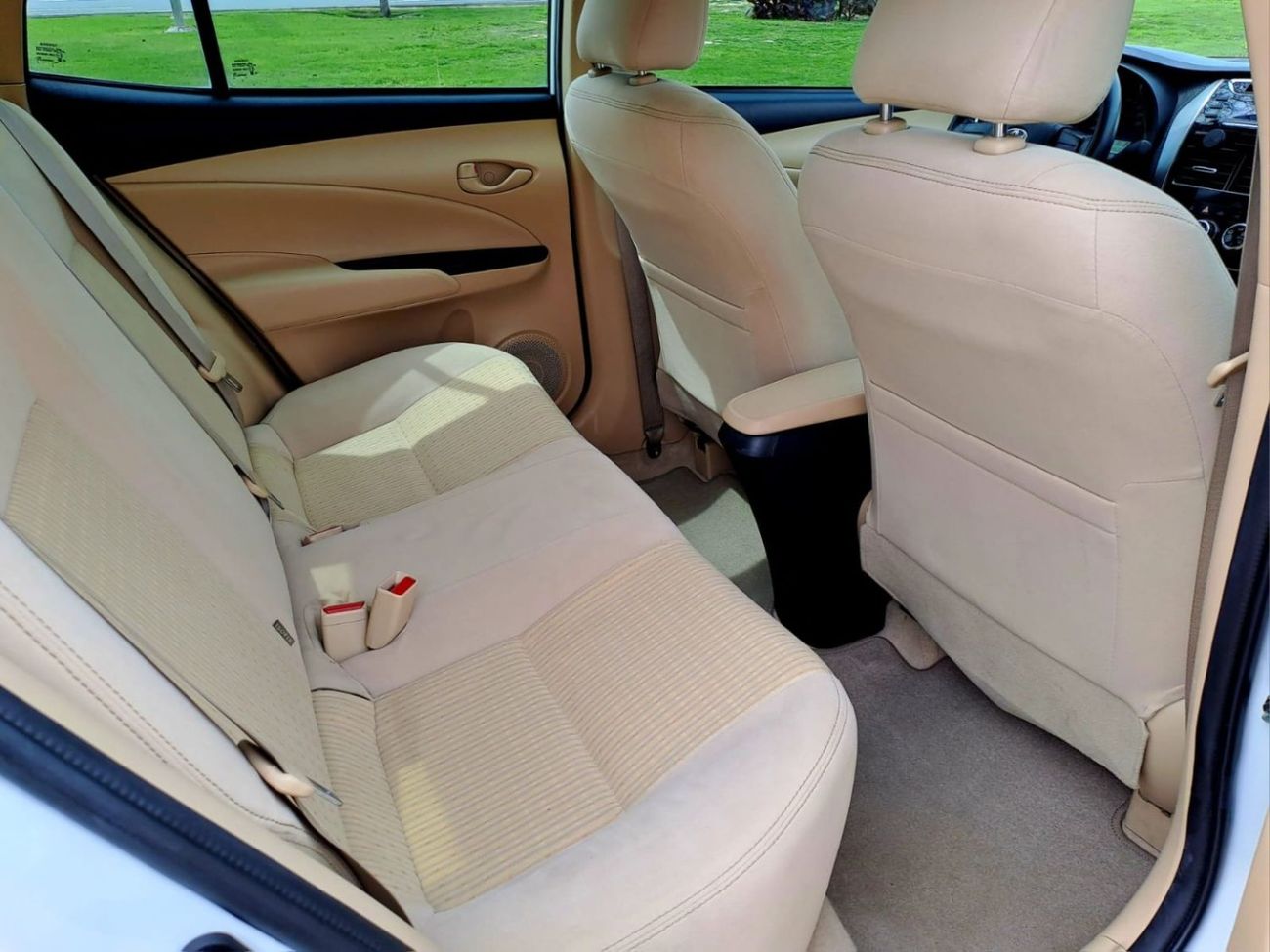 Toyota Yaris SE 1.5L Sedan 570-Monthly l GCC l Cruise, Camera, GPS l Accident Free