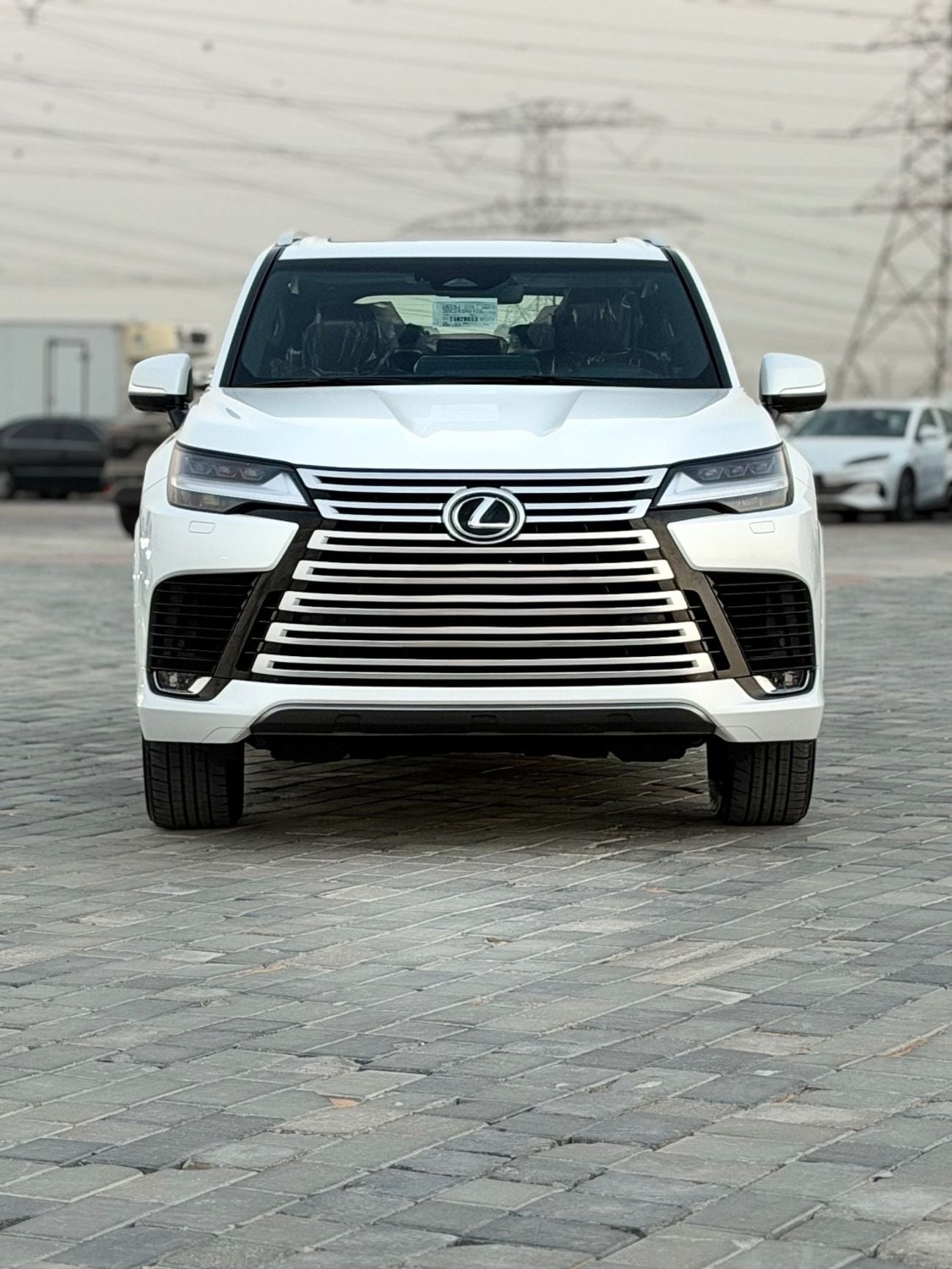 Lexus LX700h SIGNATURE WHITE/RED 2026