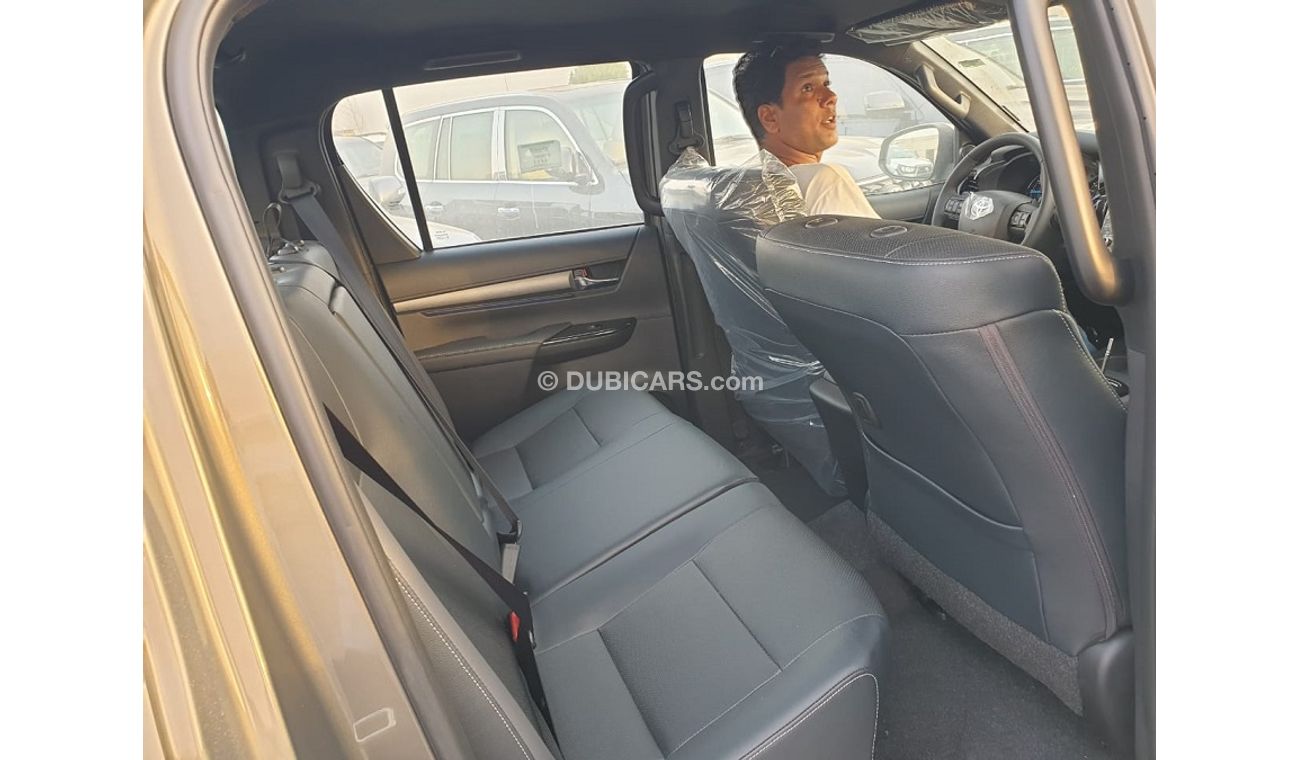 تويوتا هيلوكس Adventure