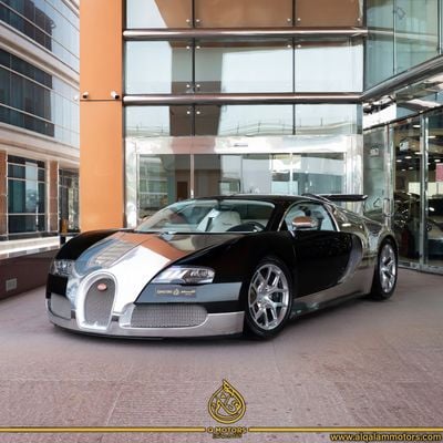 Bugatti Veyron 2010 BUGATTI VERYON NOCTURNE GCC DONE ONLY 4000KM WITH 2 YEARS SERVICE CONTRACT