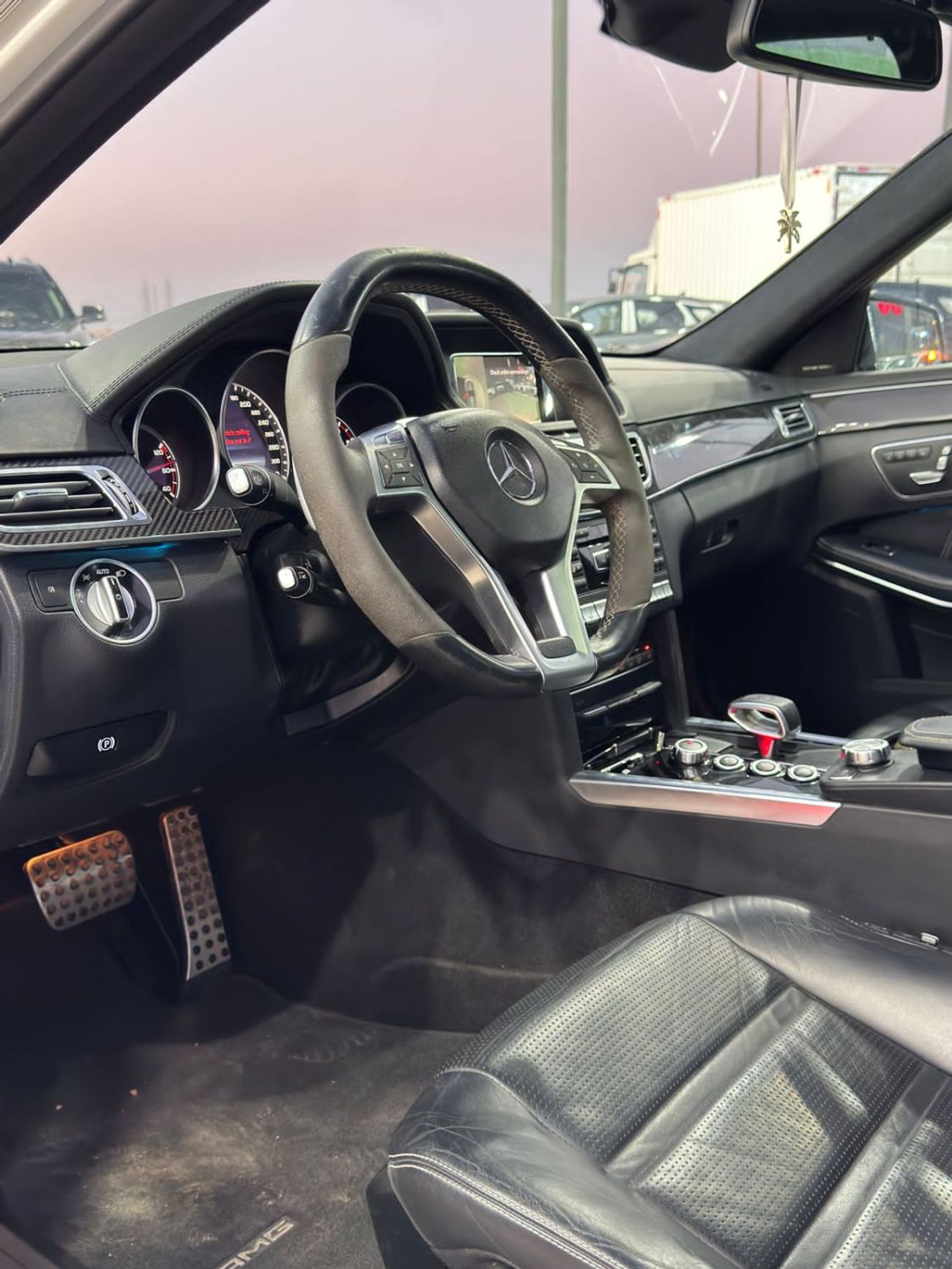 Mercedes-Benz E 36 AMG