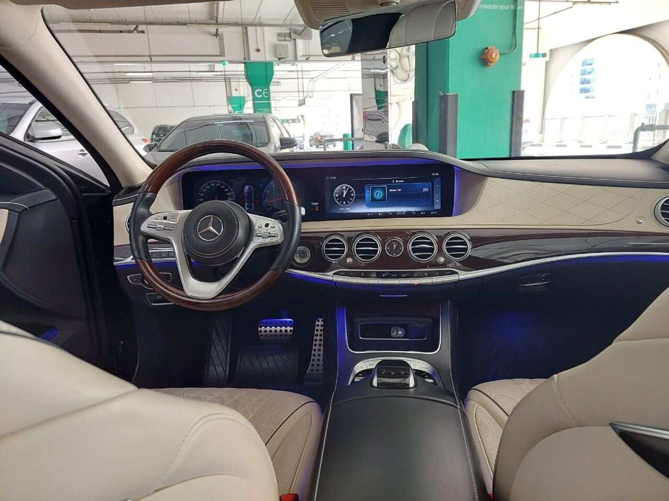Mercedes Benz S560 STD