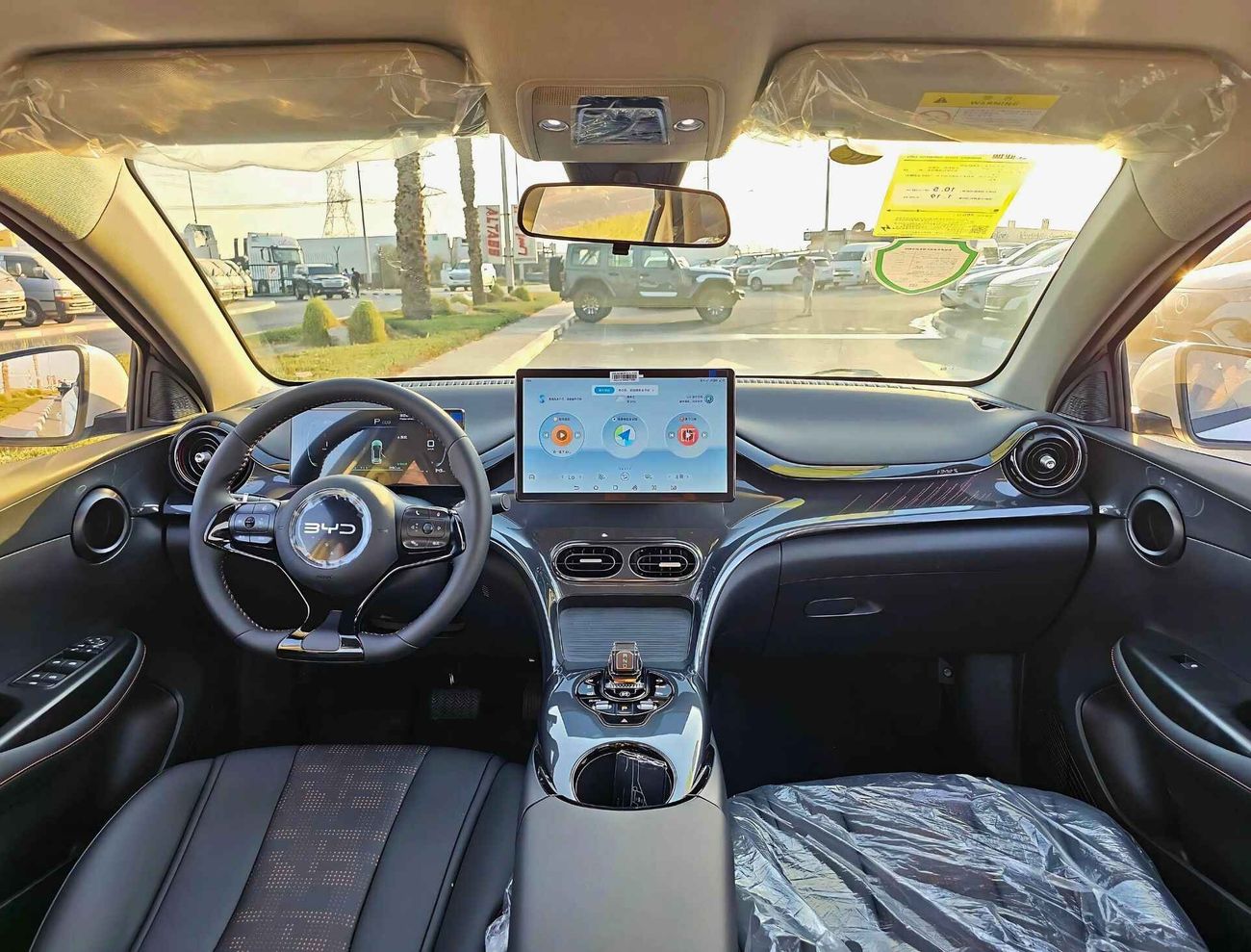 BYD e2 ELECTRIC LUXURY / 405KM RANGE (CODE # 68028)