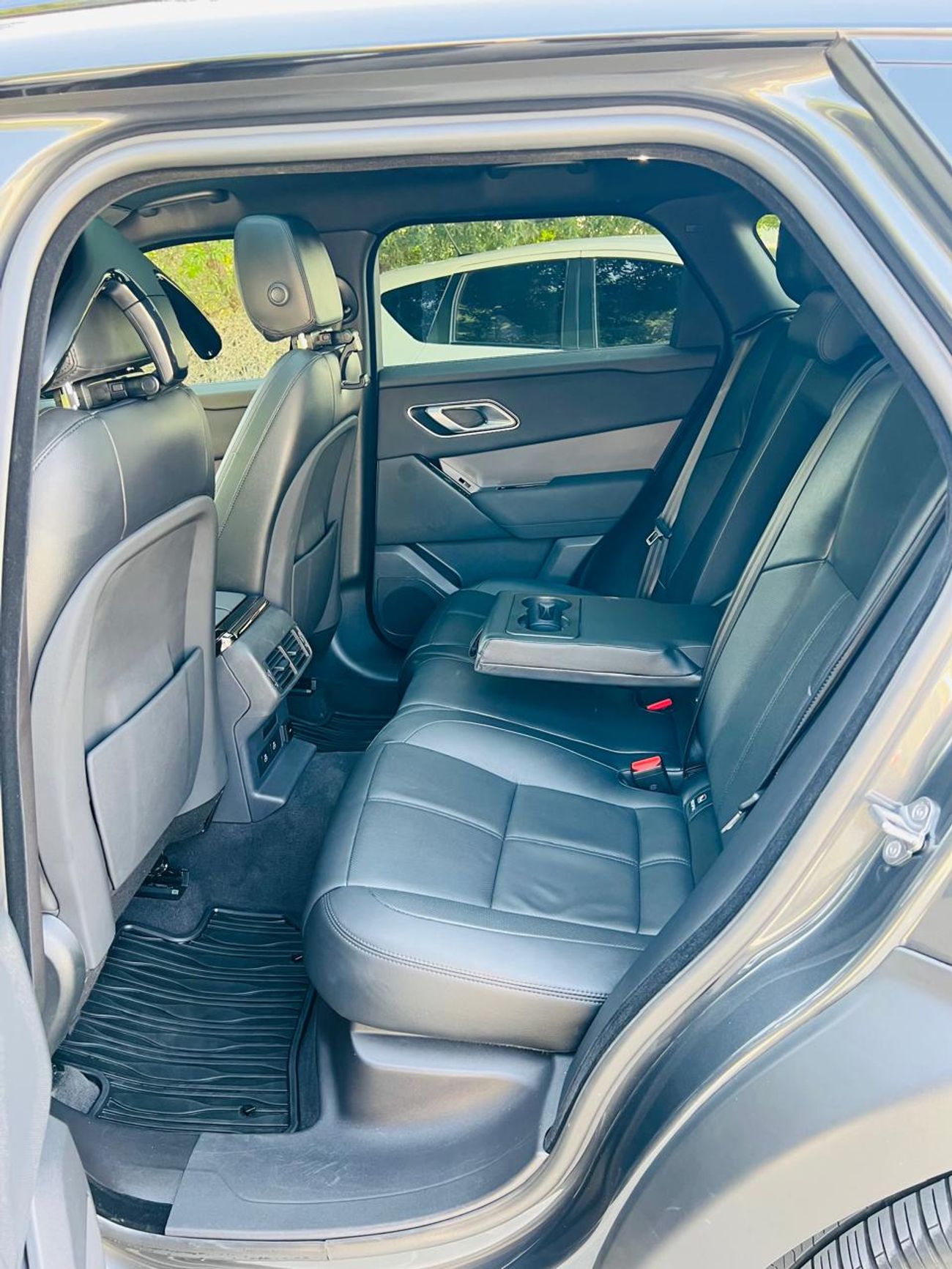 لاند روفر رينج روفر فيلار Dynamic SE P250 2.0L