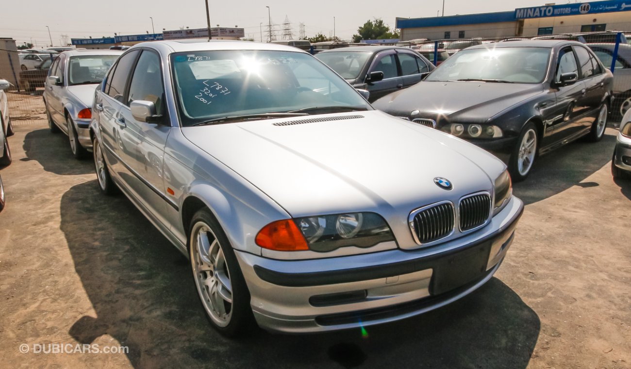 بي أم دبليو 320 i