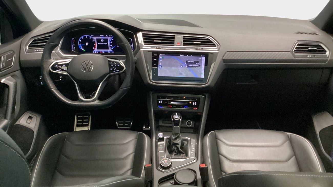 Volkswagen Tiguan R-LINE PREMIUM | Guaranteed Warranty | 0 Down Payment
