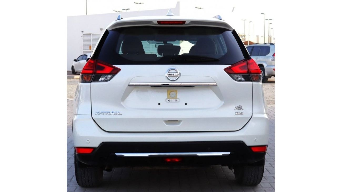 نيسان إكس تريل 2020 نيسان إكس تريل SL (T32)، سيارات الدفع الرباعي 5dr، 2.5L 4cyl بنزين، أوتوماتيكي، دفع رباعي