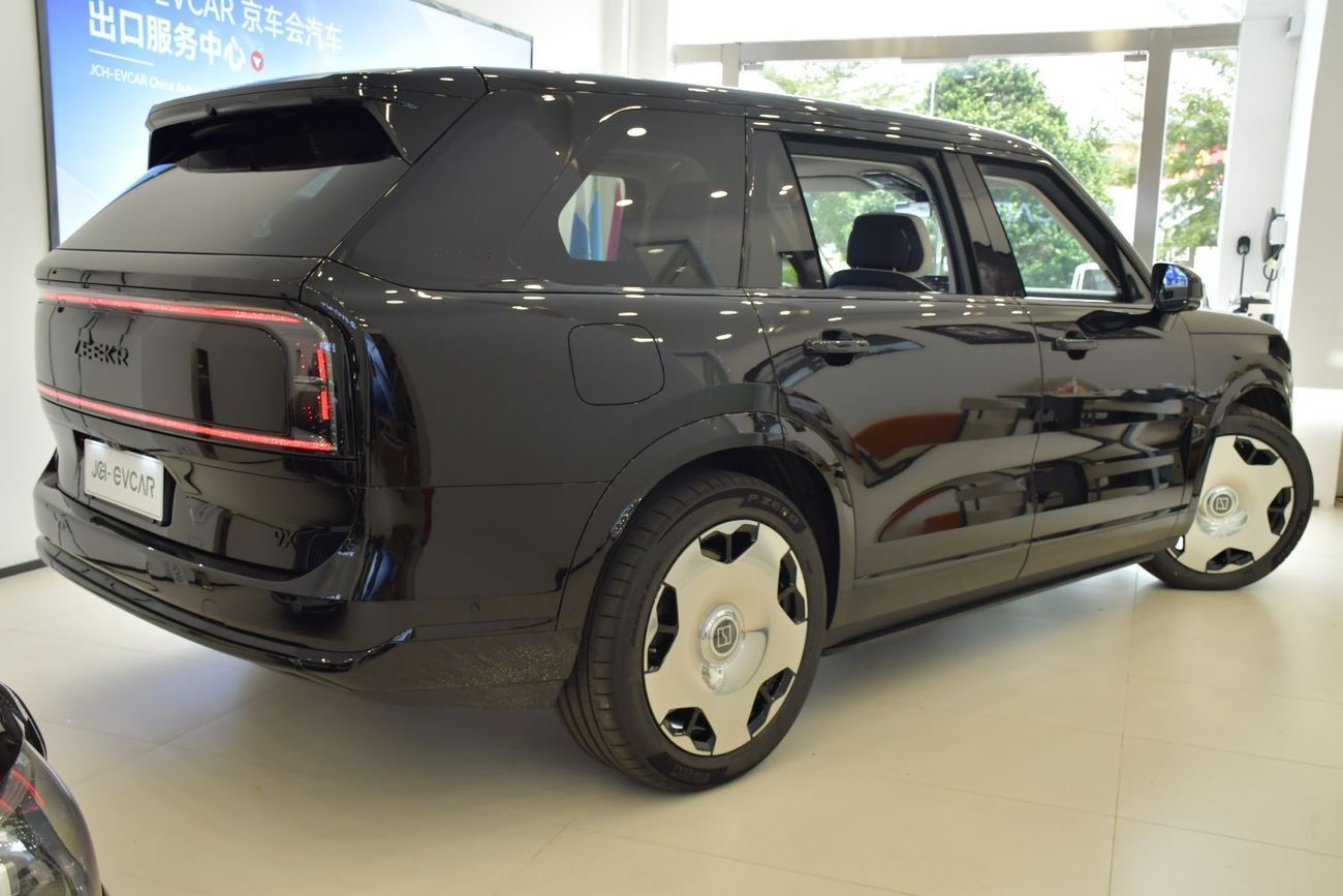 زيكر 9X 2026 Hyper Edition