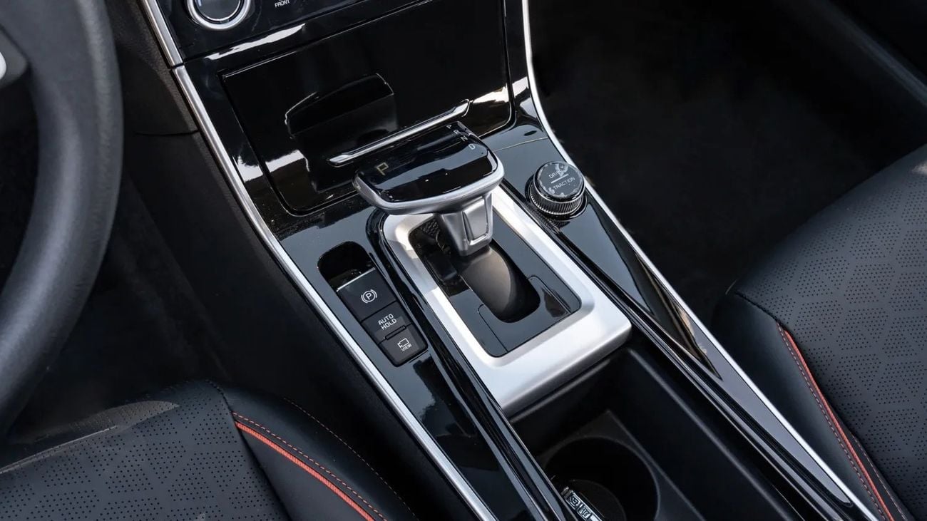 كيا سيلتوس 2025 | KIA SELTOS 1.5L IVT LUXURY EDITION WITH BLACK ROOF + ELECTRIC SEAT