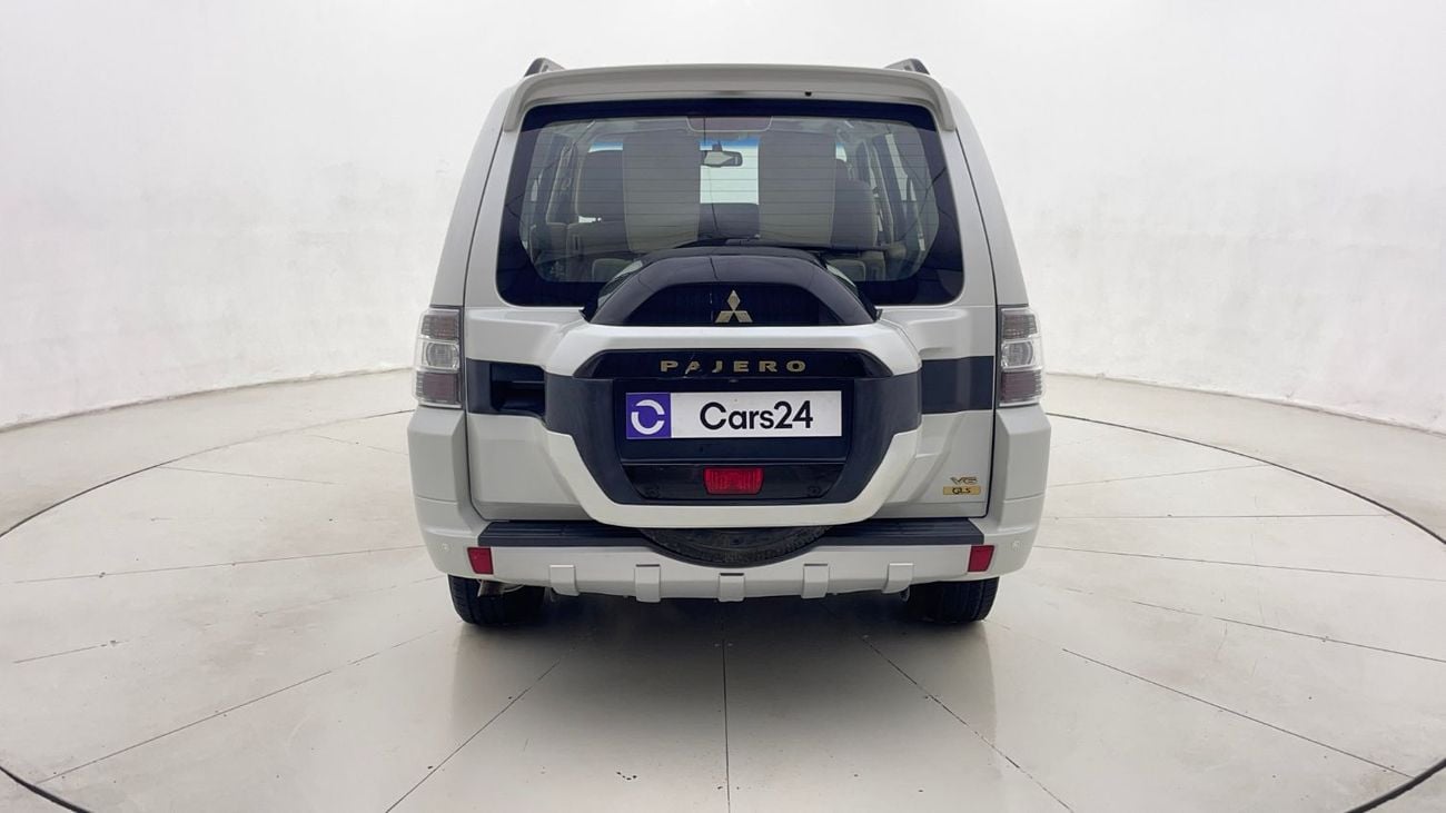 Mitsubishi Pajero 3L 2022 | 0 DP | 1085/Month | 30 Day Return | Service History