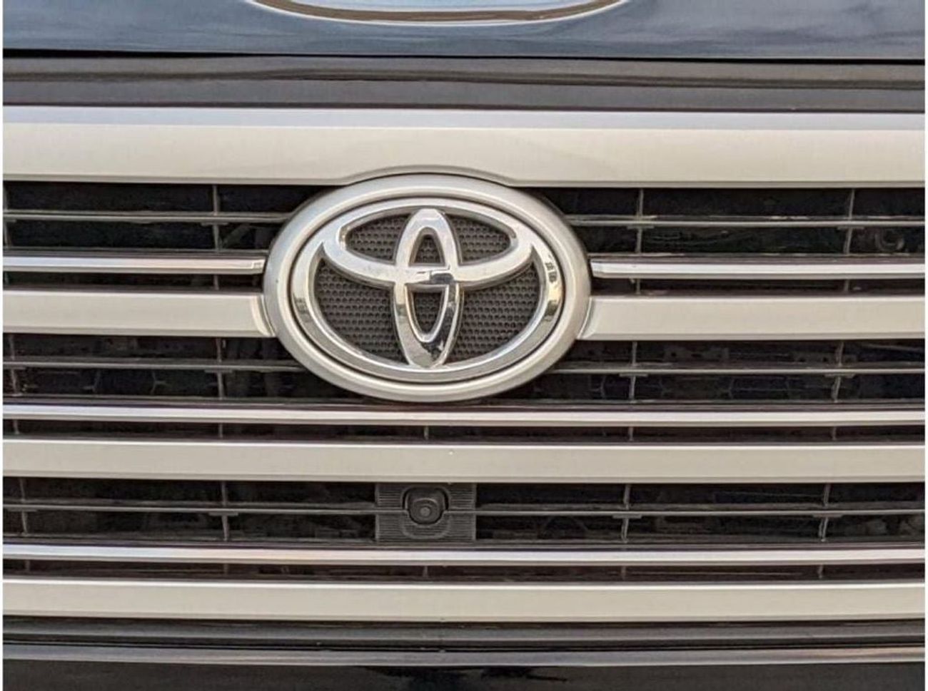 Toyota Land Cruiser Toyota landcuriser GXR V8 2016 full option Top the Range