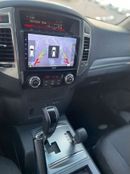 ميتسوبيشي باجيرو 2022 Mitsubishi Pajero GLS 3.0L MidOption+ 7 Seater - 4x4 AWD - Rear CAM - Original Paint -