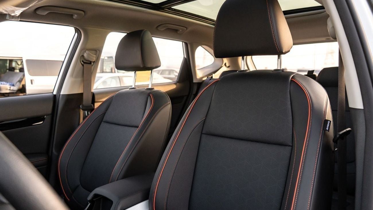 كيا سيلتوس 2025 | KIA SELTOS 1.5L IVT LUXURY EDITION WITH BLACK ROOF + ELECTRIC SEAT