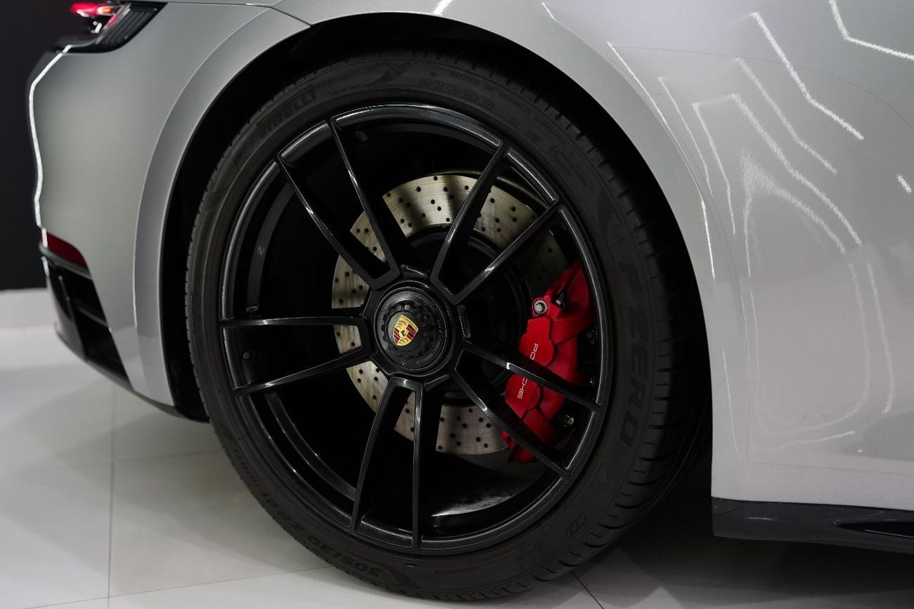 Porsche 911 Carrera GTS 3.0L (450 HP) Coupe Sport Chrono Package, Sport Exhaust System, Al Nabooda Warranty!!