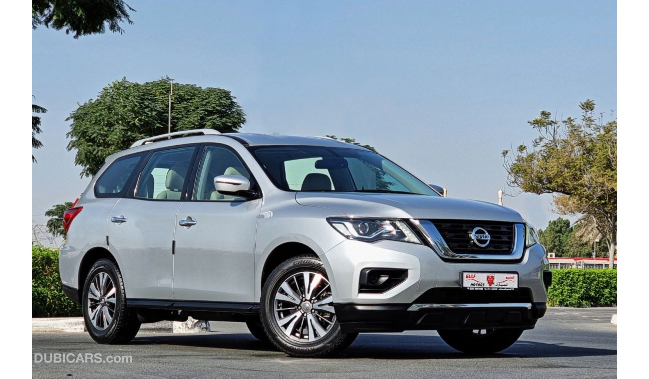 Nissan Pathfinder V6 - 2018 - GCC Specification - excellent Condition - Bank Finance Available