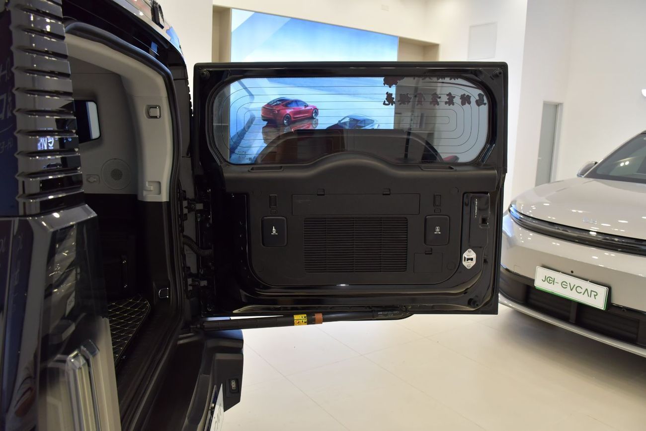 Jetour T2 2.0T XWD+4WD