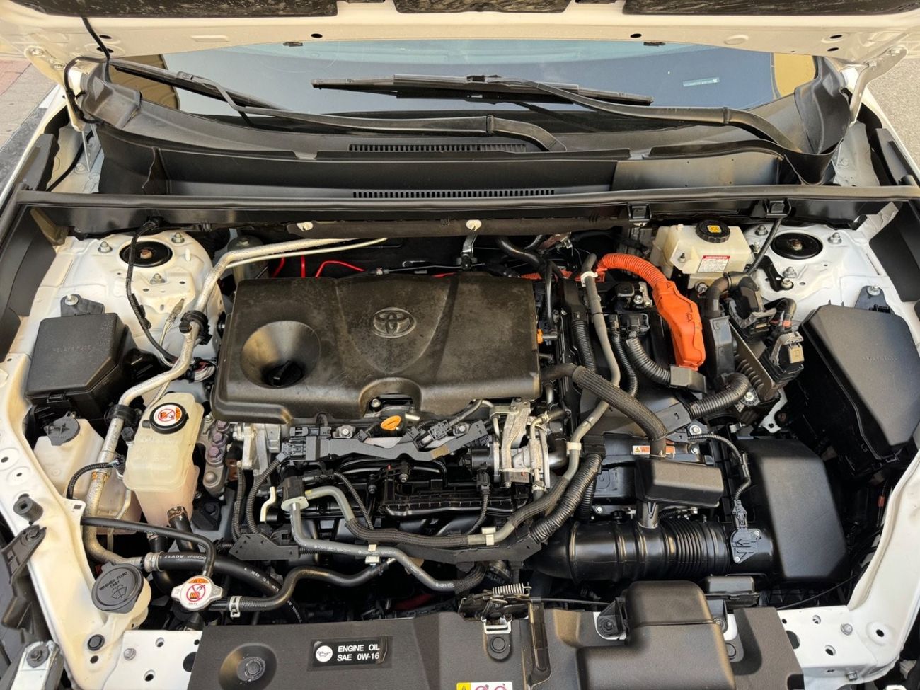 Toyota RAV4 2020 XLE HYBRID ENGINE FULL OPTION USA IMPORTED