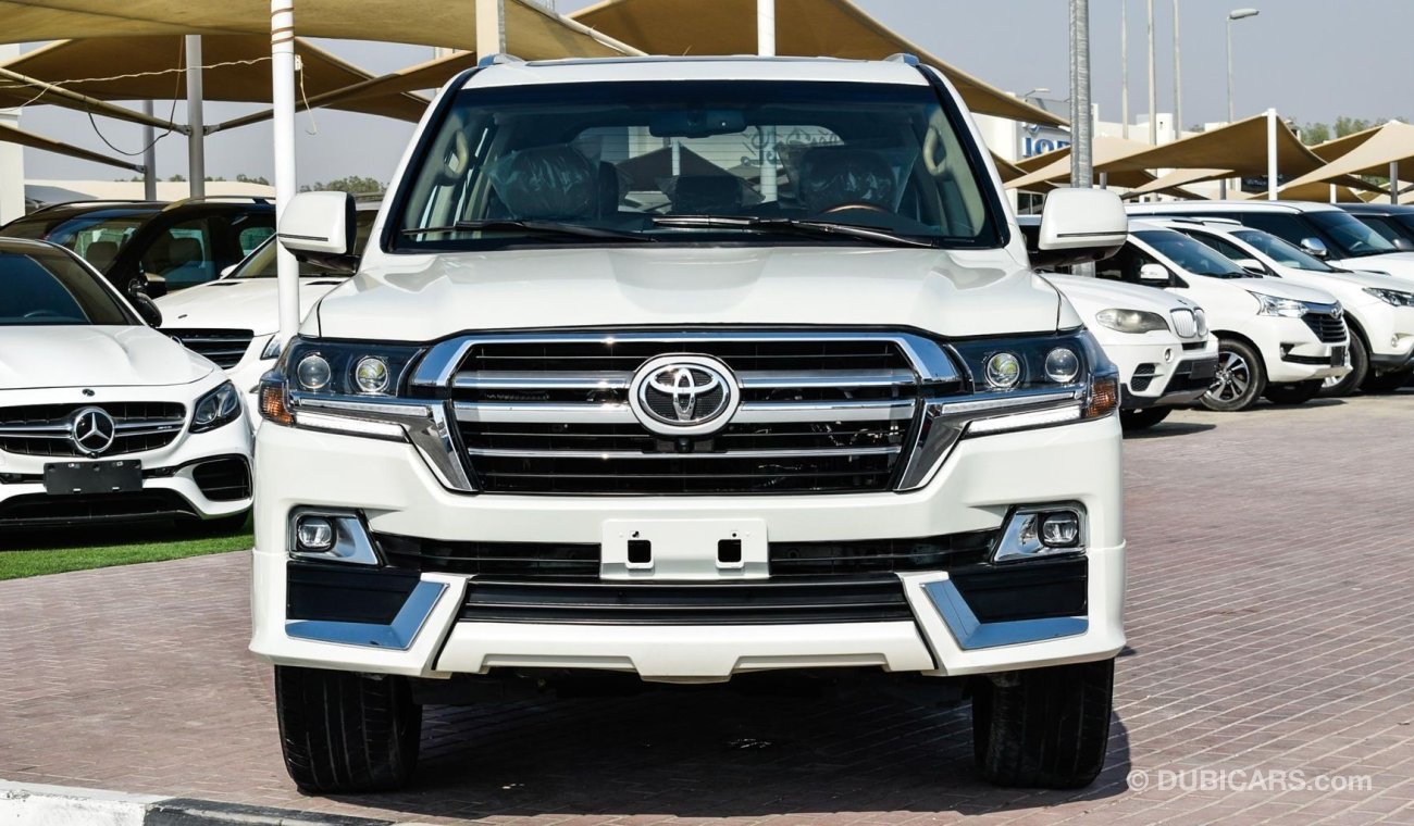 Toyota Land Cruiser GXR V8 Face lift to 2020