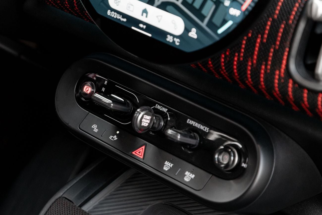 ميني كنتريمان JOHN COOPER WORKS Countryman s JCW Kit | 2,644 P.M | 0% Downpayment | MINI WARRANTY!