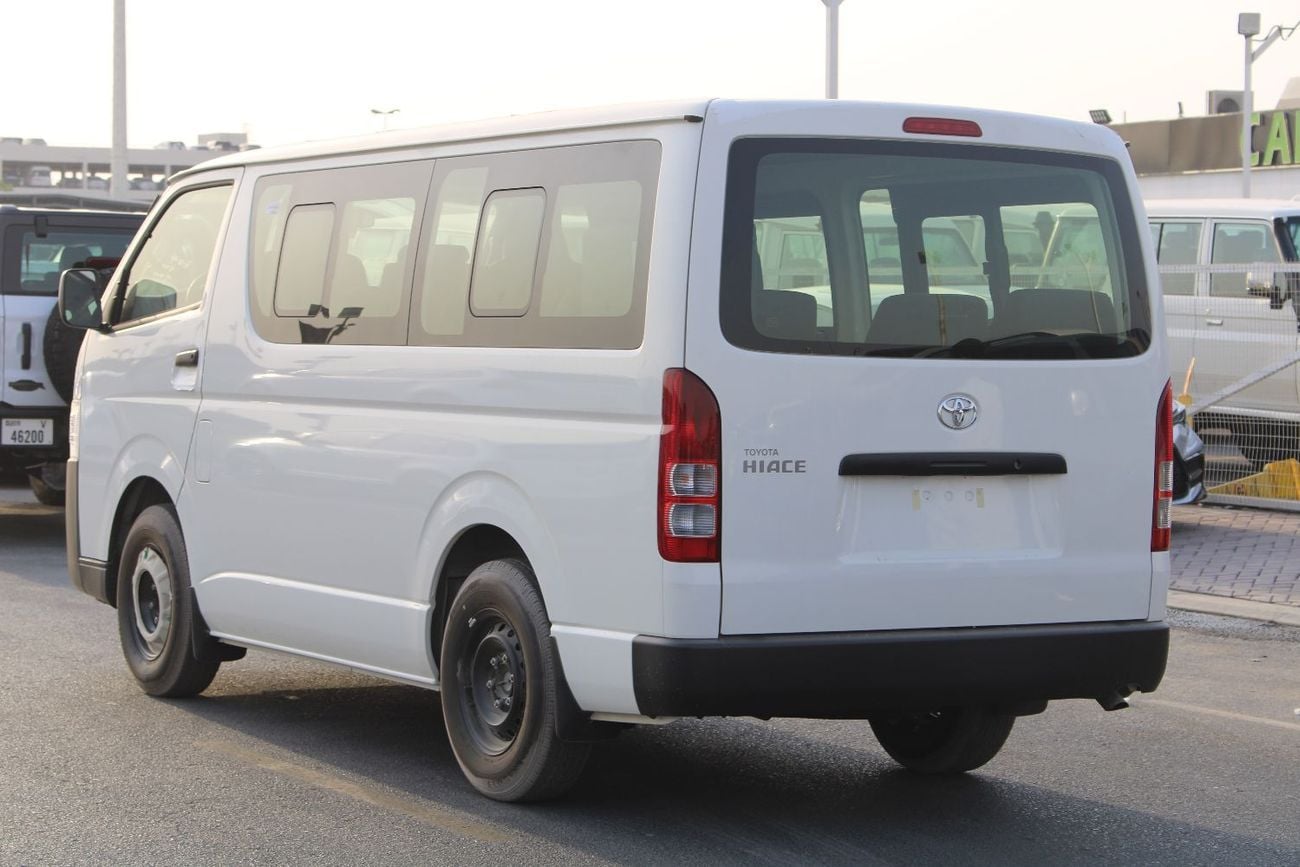 Toyota Hiace DLS - STD ROOF