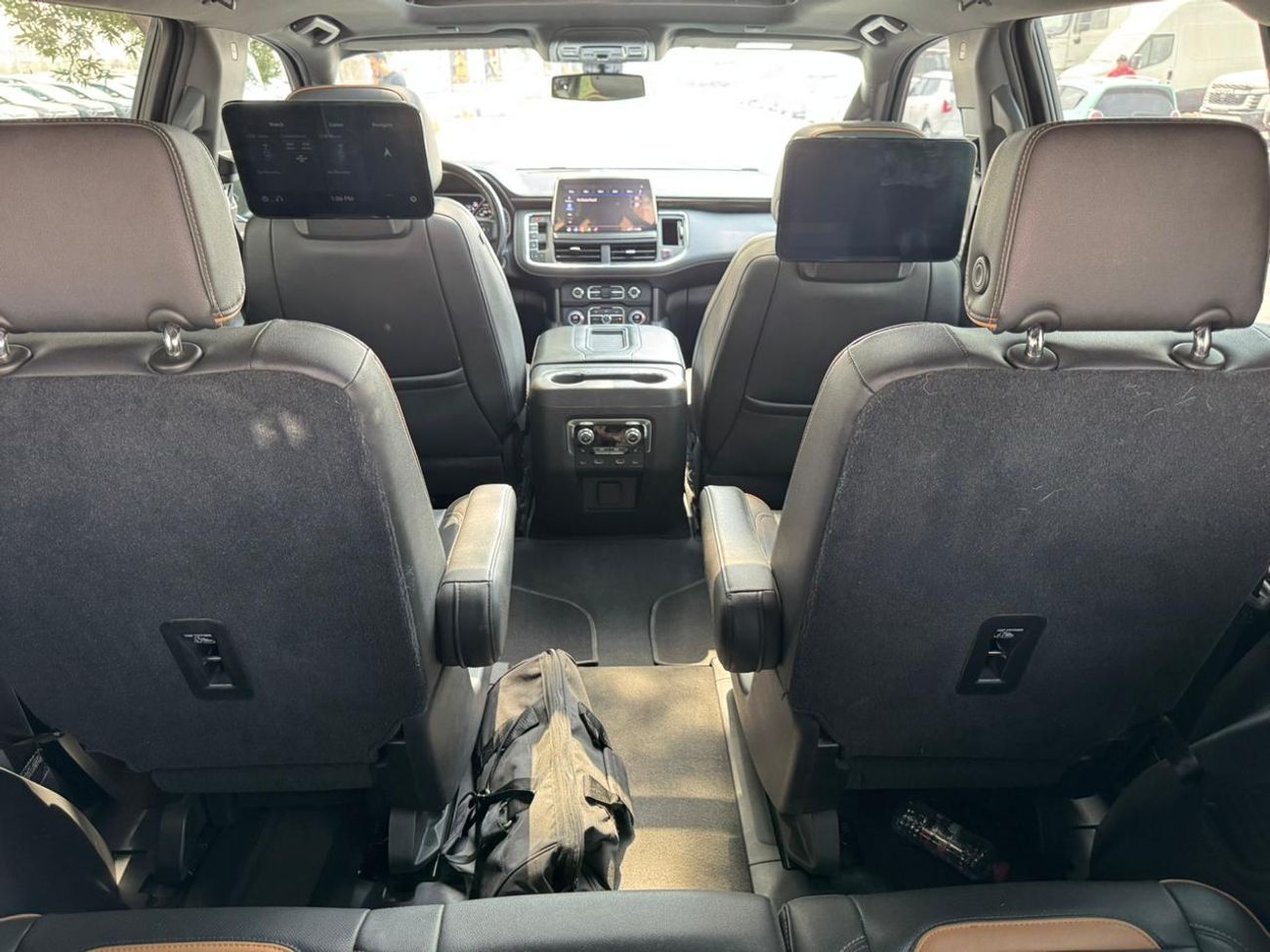 GMC Yukon 5.3 V8 AT4 (AWD)