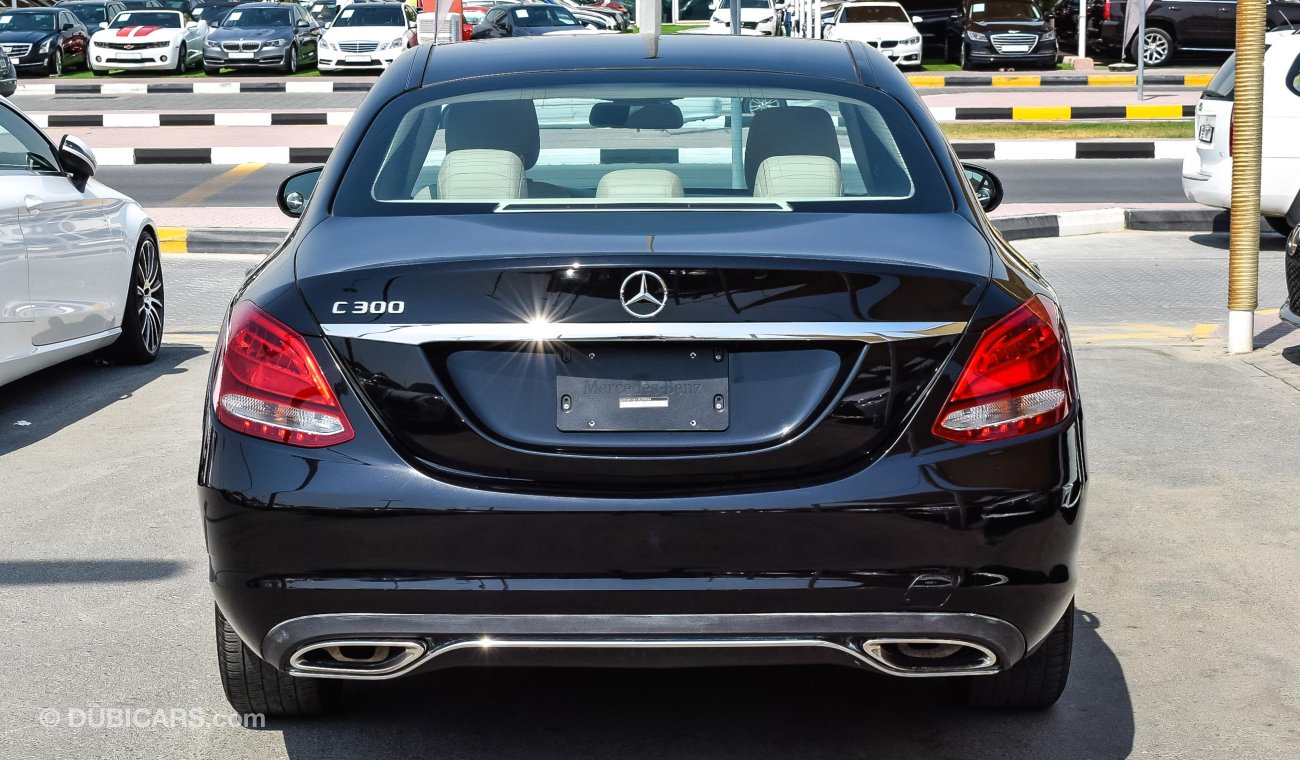 Mercedes-Benz C 300 One year free comprehensive warranty in all brands.