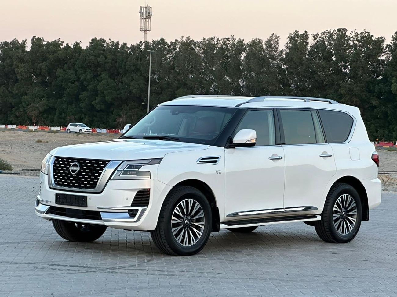 نيسان باترول LE Titanium 5.6L