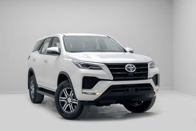 Toyota Fortuner 2.7L - Platinum White Pearl Chamois | Export Only