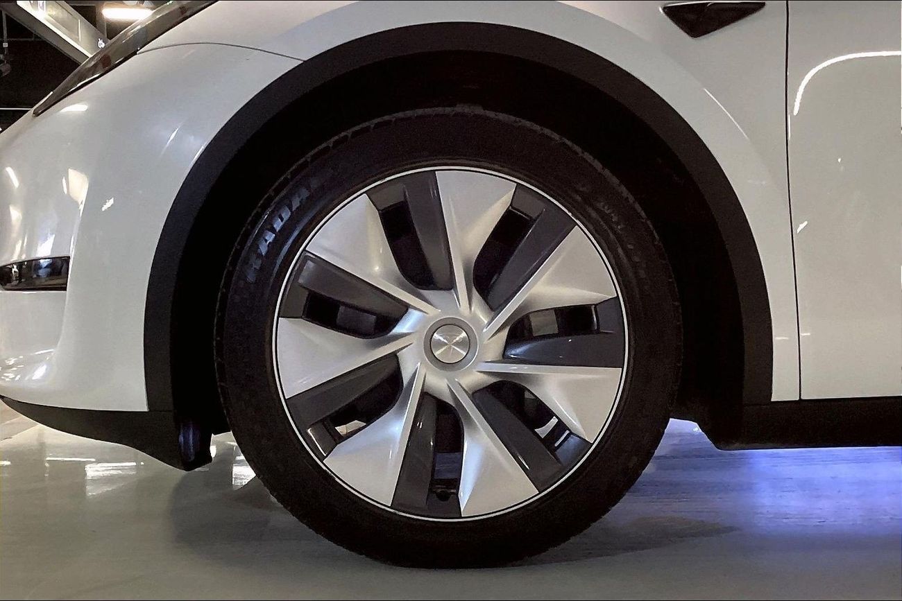 تسلا موديل Y Long Range (Dual Motor) | National Day Celebration | شامل الضمان | 0 ﺪﻔﻋﺓ ﺃﻮﻟﻯ