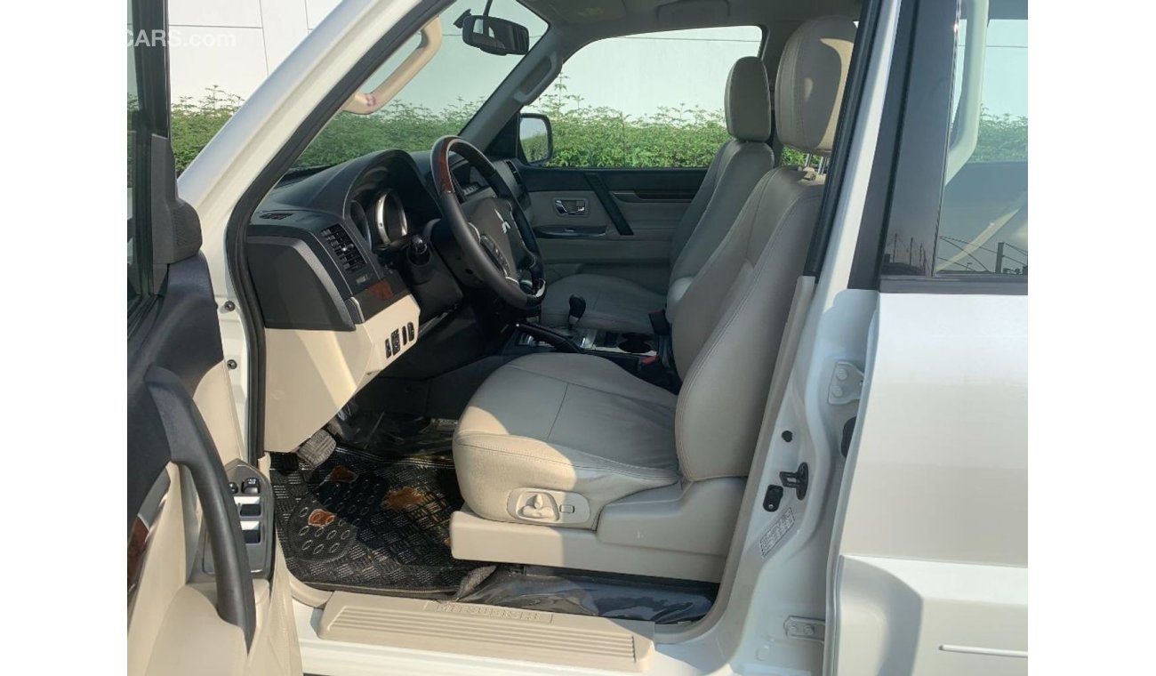 ميتسوبيشي باجيرو ONLY 780X60 MONTHLY FULL OPTION MITSUBISHI PAJERO 3.5 L V6 WITH UNLIMITED KM WARRANTY