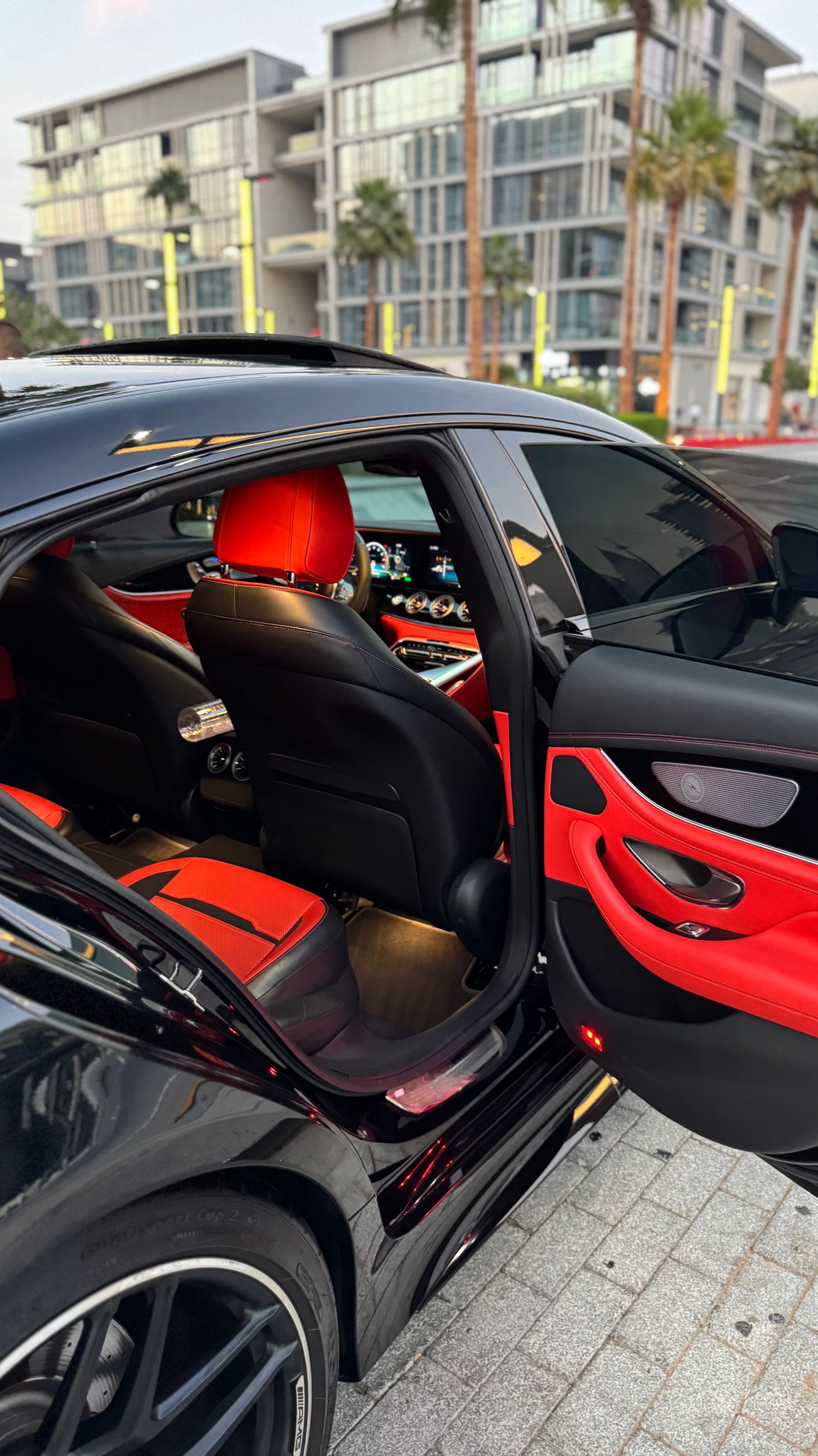 مرسيدس بنز ايه ام جي جي تي 43